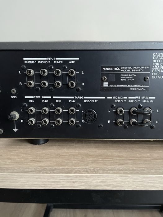 Toshiba SB 420  - усилвател