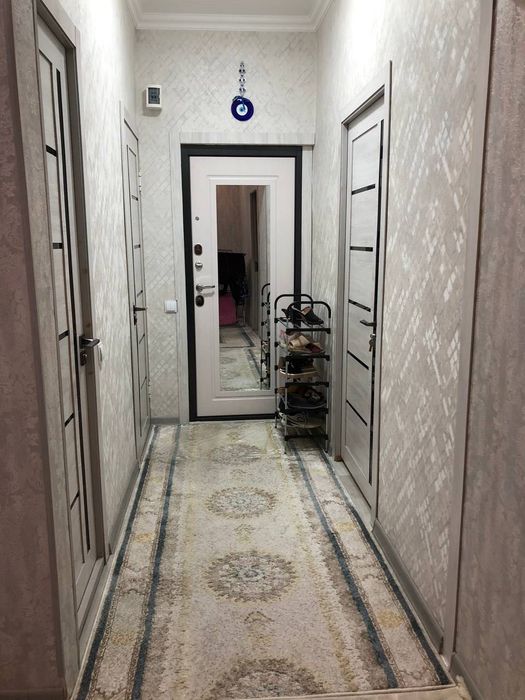 Продается квартира на ТТЗ-1 1-этаж 3*комнатная переделанная в4. 95000$