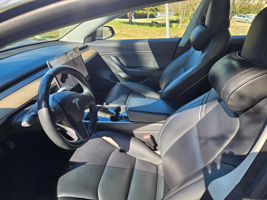 Tesla Model 3 Long Range AWD – 434 CP – TVA DEDUCTIBIL