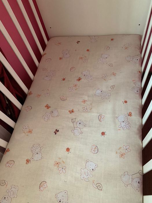 Детская кроватка