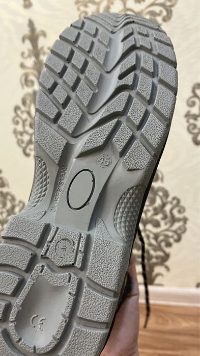 Ботинки рабочий новый 45 размер