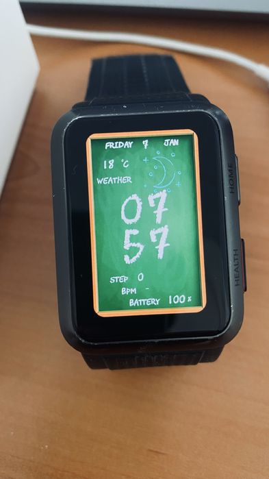 Часовник Huawei D watch