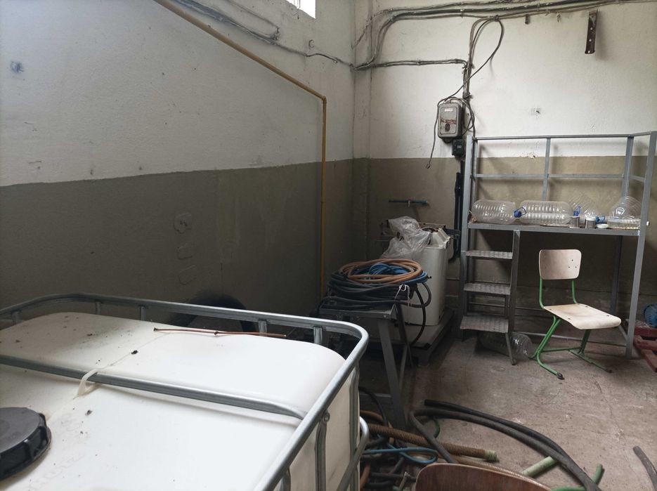 Дава се под наем Промишлена сграда в Пловдив, Въстанически - 200 кв.м за 510 € - Снимка #4