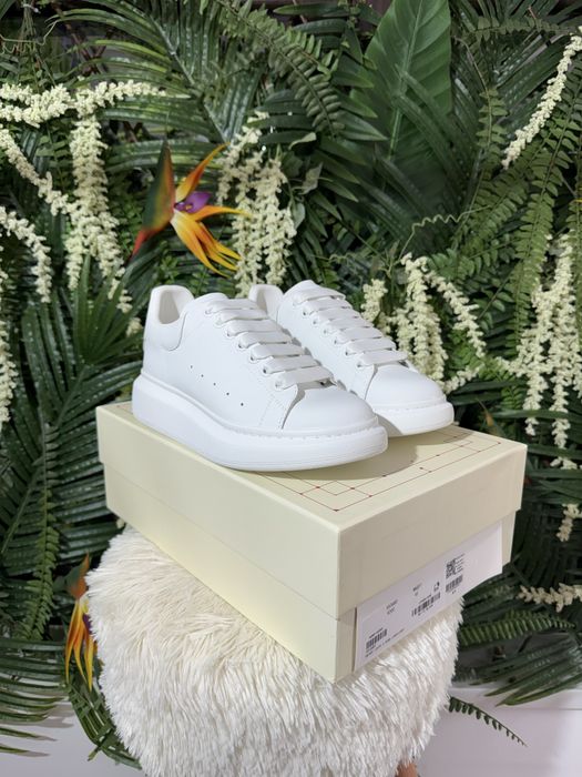 Alexander McQueen Oversized White
