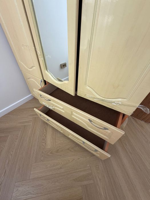 Шкаф для хранения одежды