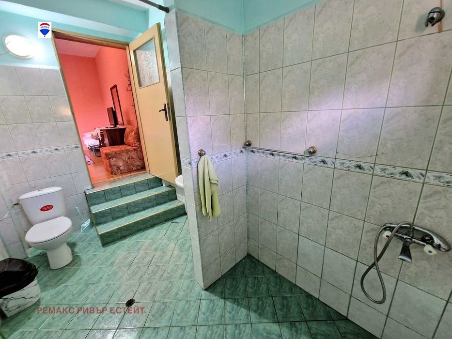 Продава се Къща в Две могили - 250 кв.м за 716 €/кв.м - Снимка #11