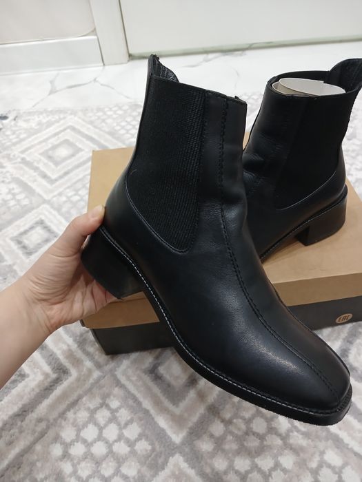 Продам осенние ботинки размер 37