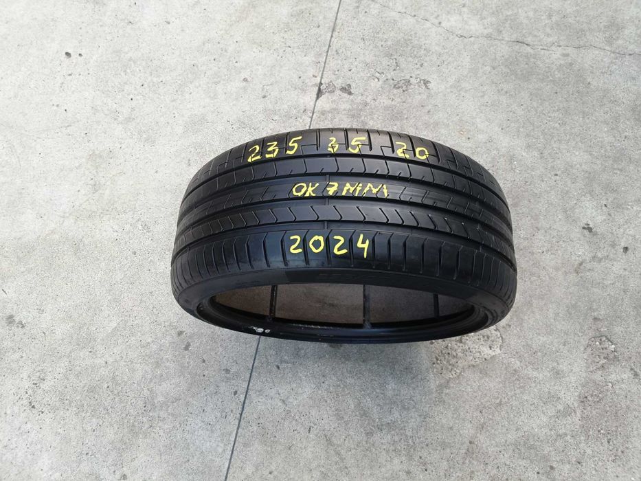 O anvelopa de vara 235 35 20 pirelli p zero pz4 profil 7 mm dot 2024