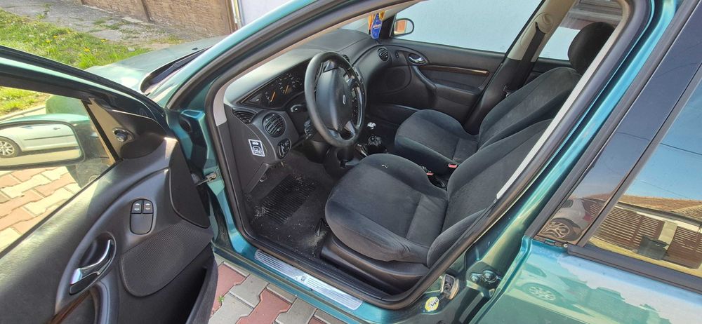 Ford Focus Turnier 2.0 benzina 1999