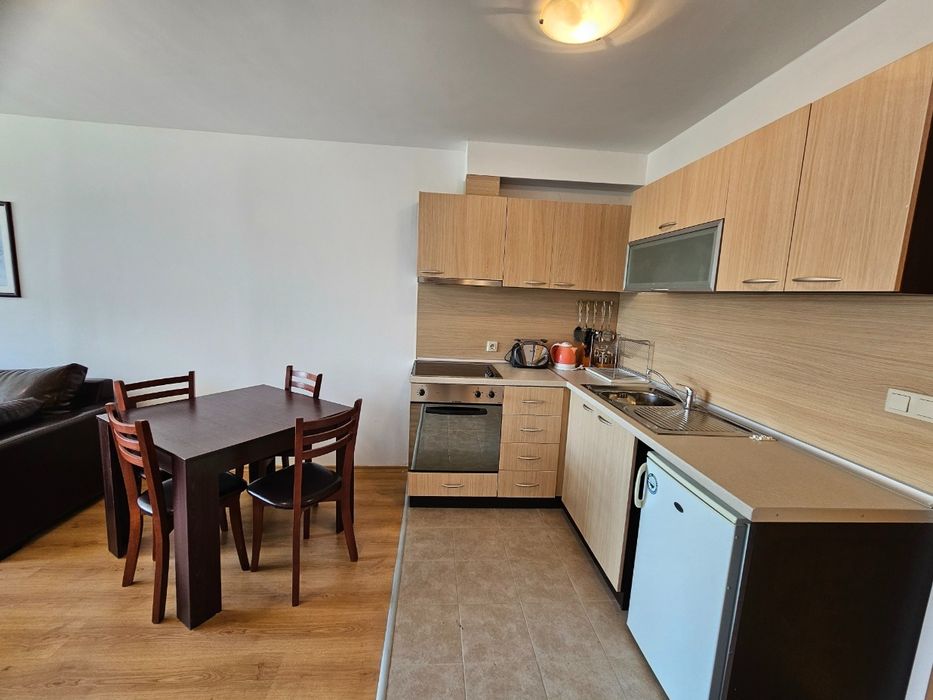 Продава се Двустаен апартамент в Разлог - 56 кв.м за 1036 €/кв.м - Снимка #3