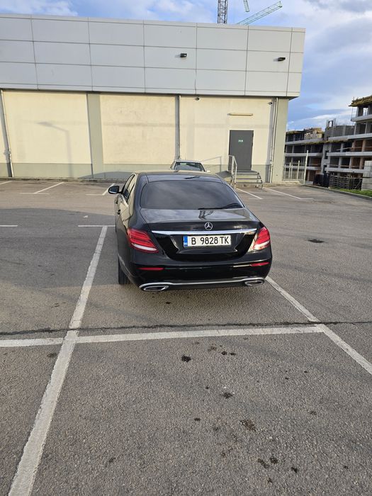 Мерцедес бенц Е 220 d