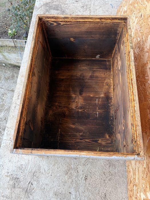 Lazi albine/stup orizontale 18 rame cu hranitor/uluc 4l