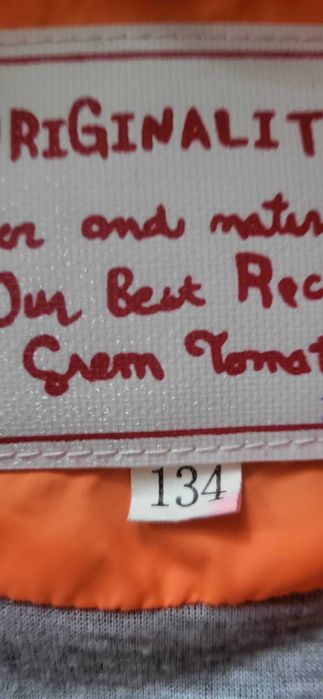 Продам куртку на девочку