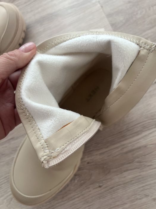 Продам детские полусапожки