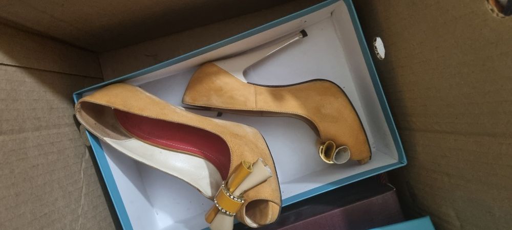 Обувь,туфли босоножки,сапожки