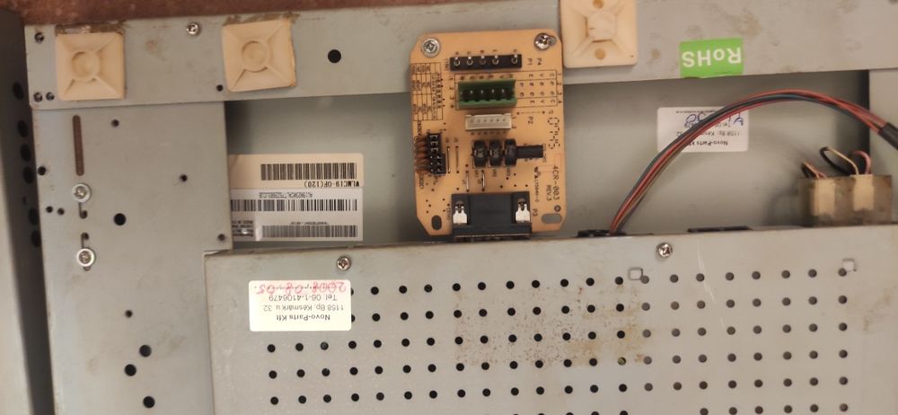 Vând monitoare 19 inch.