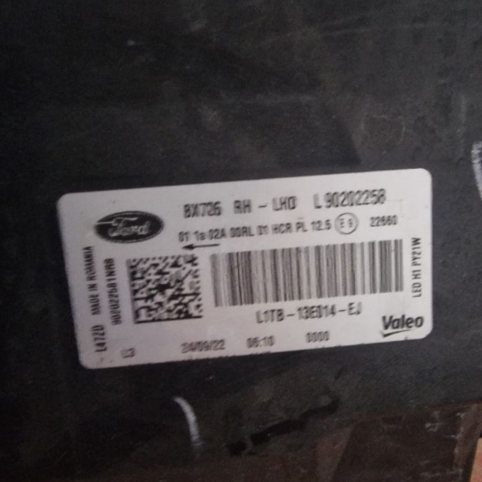 Ford PUMA 2022 десен фар 2бр