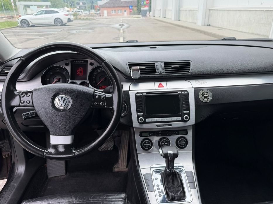 Volkswagen Passat B6 DSG 2.0 TDi 140 Cp