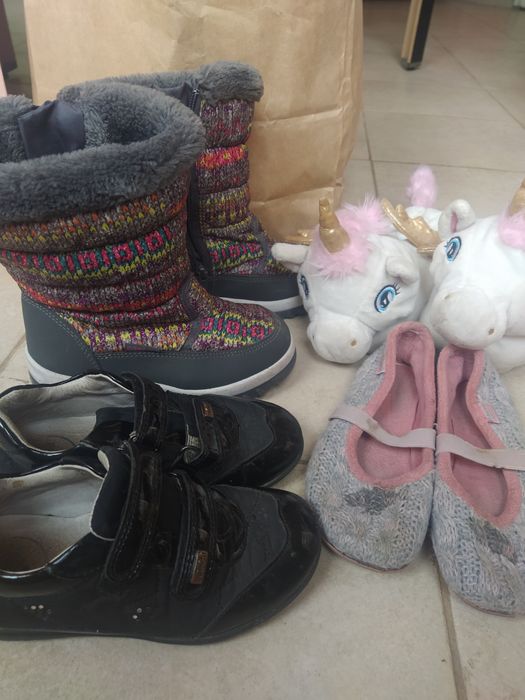 Детски обувки 29 - 30 , ботуши, цветни пантофи