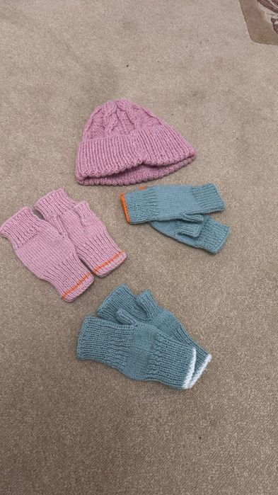 Қолдан тоқылған тоқыма киімдер