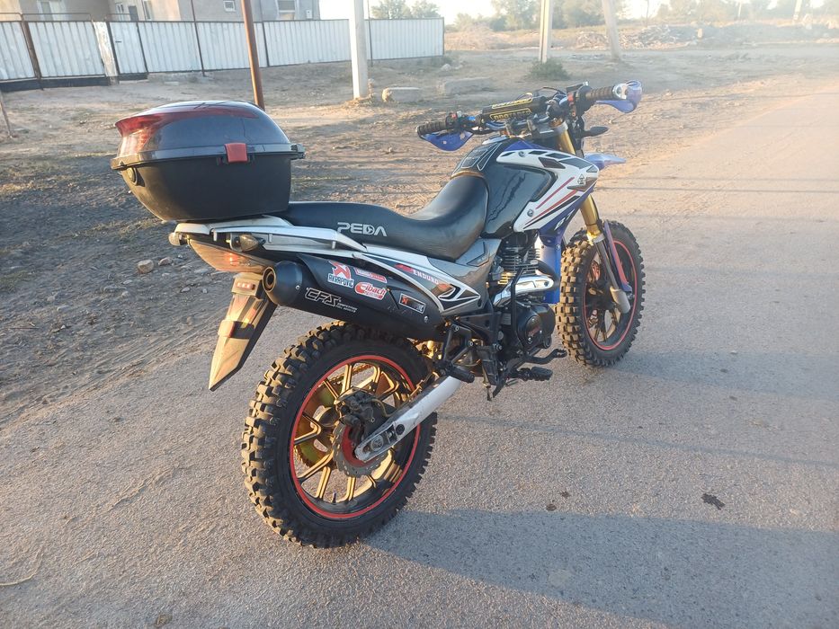 Продам мотоцикл Эндуро на ходу