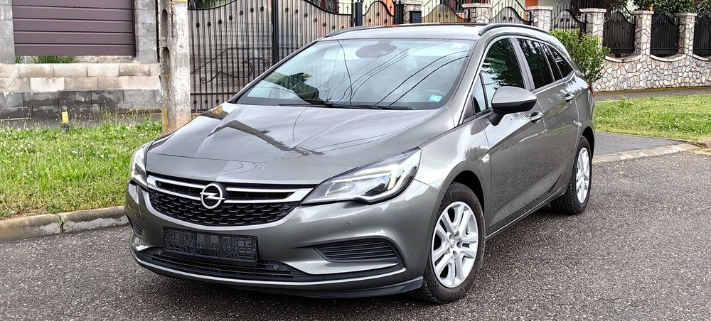 Opel Astra K * 2018 * Euro 6 * Senzori * Carplay si Android Auto