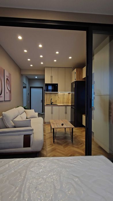 Глинка. 1в2/8/17. 8-й роддом.