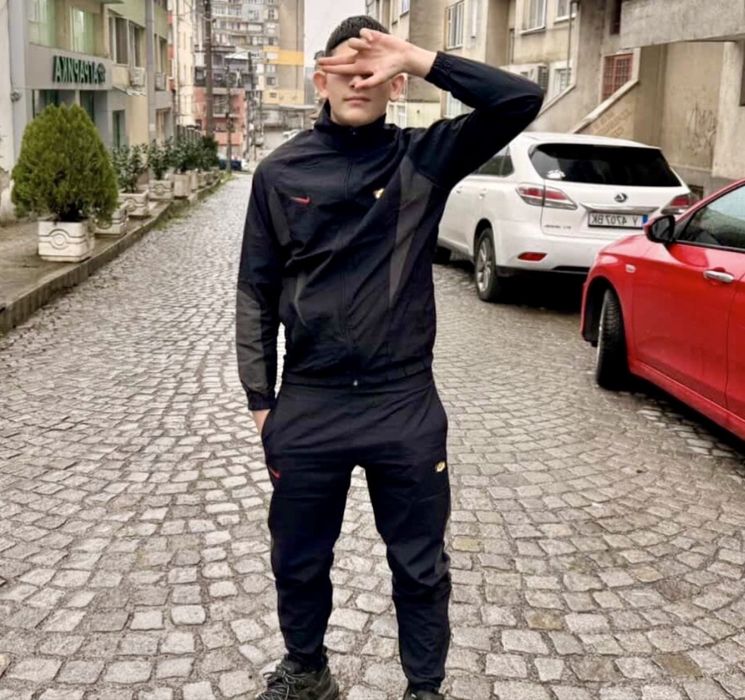 Nike Tracksuit черен екип