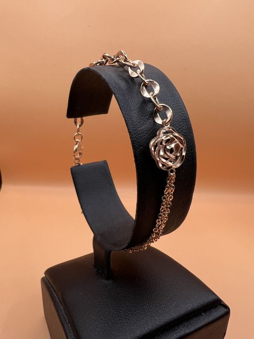 Продам золотой браслет.