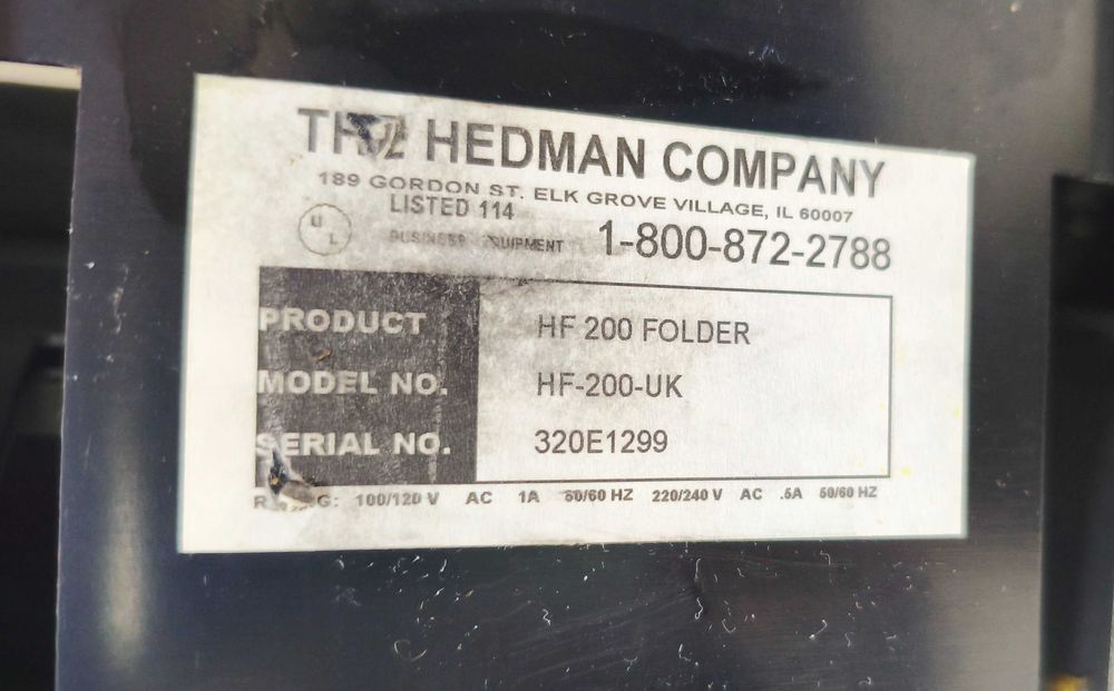 Машина за сгъване на хартия