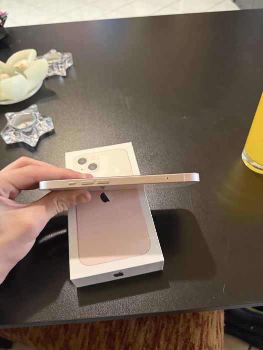 Iphone 13 с гаранция