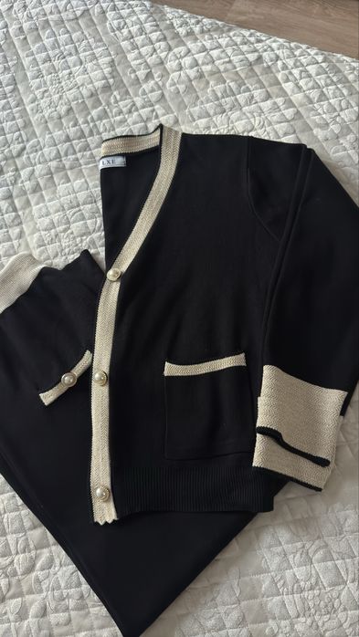 Женский костюм за 10000