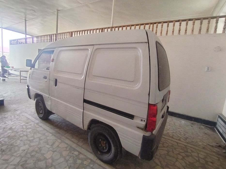 Damas van jsjsjsjskks