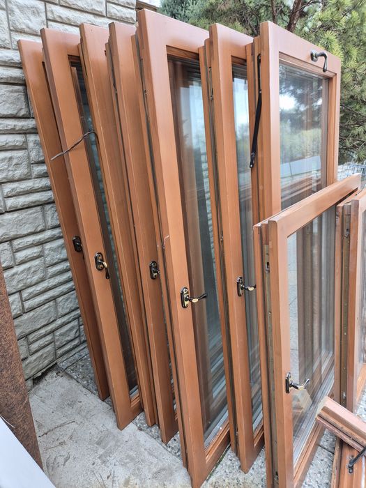 Окна бу, массив сосны