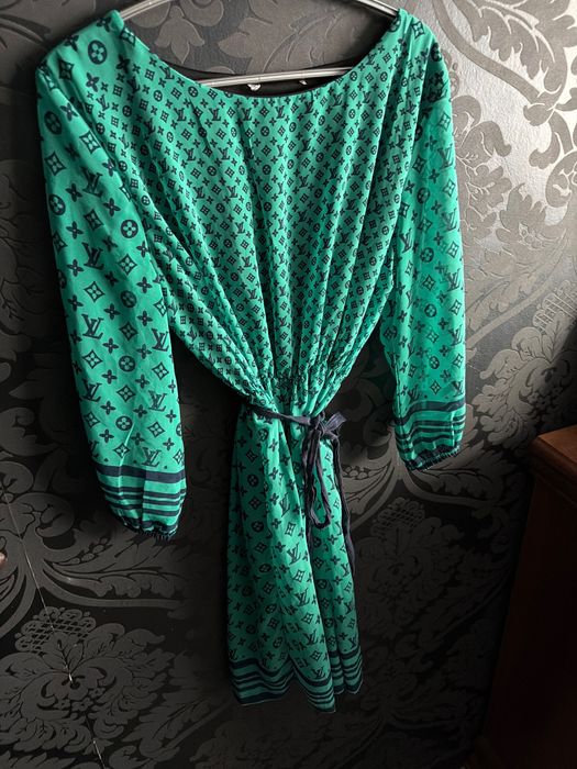 Рокля лятна зелена