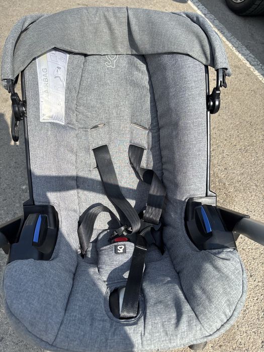 Продам коляску Doona