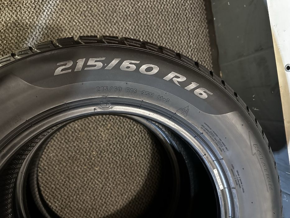 215/60 R16 95H - Pirelli Sottozero 3 M+S Oferta