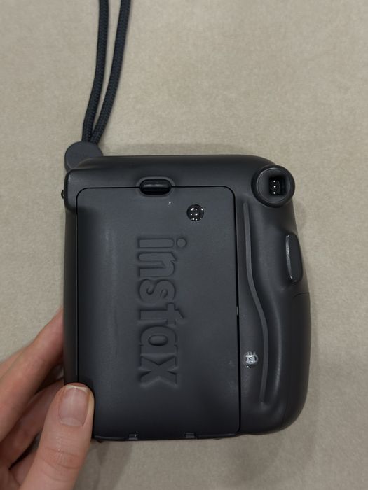 фотоаппарат Instax Mini 11!