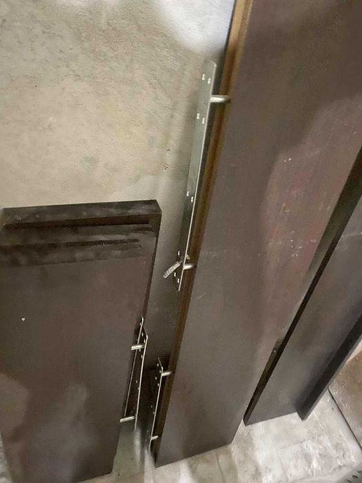 Рафтове, стелажи,етажерки за монтиране на стена 3 малки, 2 големи