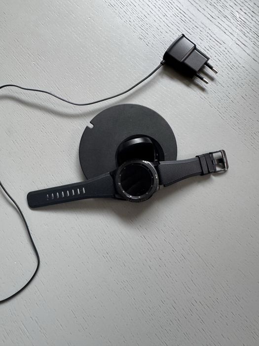 Наручные часы Samsung