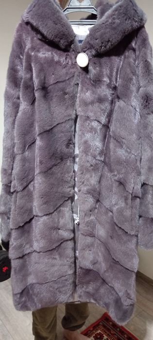 Продам норковую шубу