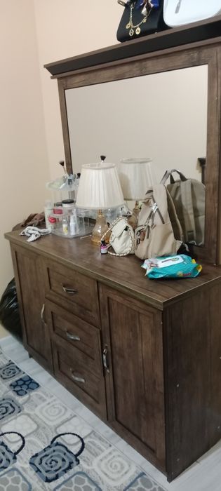 Продам спальный гарнитур