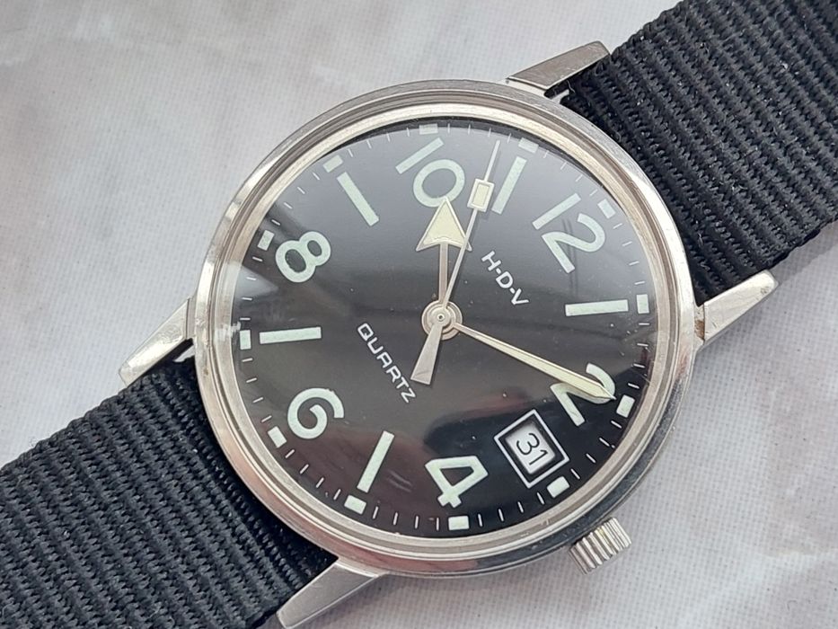 Ceas stil militar swiss quartz H-D-V cu mecanism eta 955 colectie