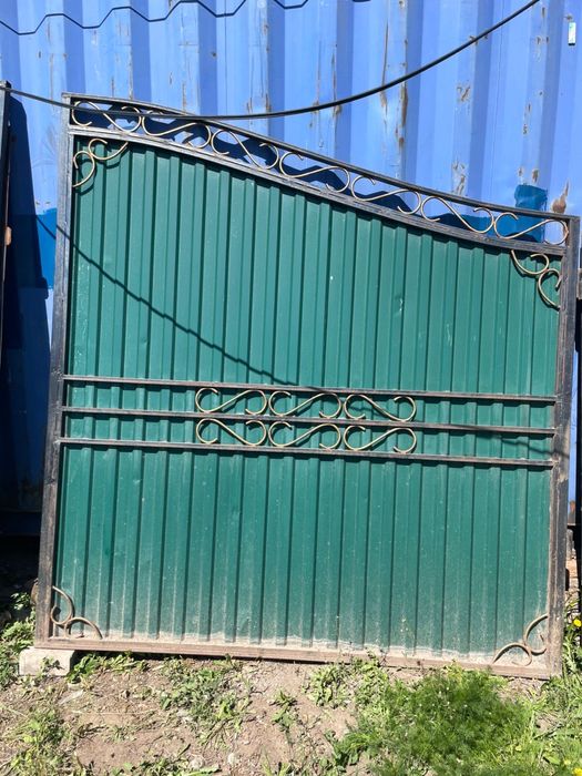 Продам ворота б/у
