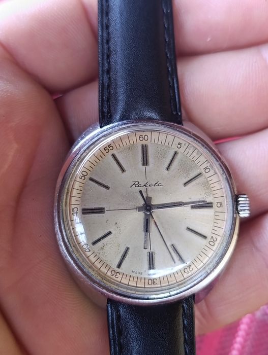 Ceas mecanic Raketa