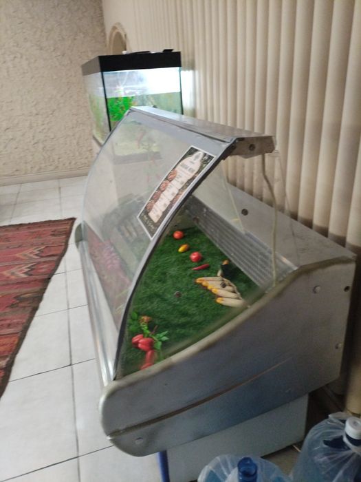 Холодильник витрины