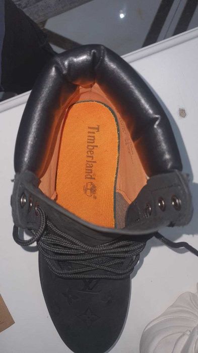 louis vuitton x timberland black