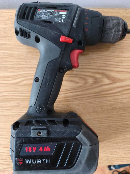 Würth MCube Filetanta și acumulator de 4 Ah.