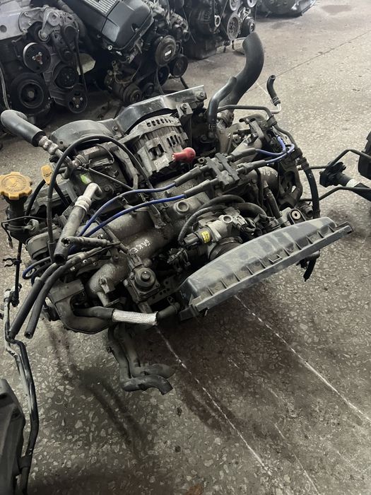 Двигатель EJ25 Subaru 2.5 Субару 2.5 forester legacy outback