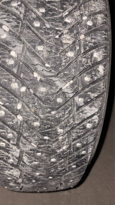 Шины зимние с шипами